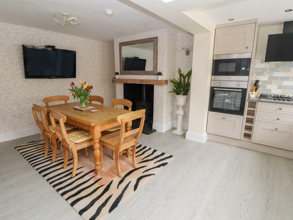 Peckers Retreat Villa ทาร์พอร์ลีย์ ภายนอก รูปภาพ